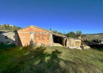 Casa all\'aperto - Terreno agricolo sasso domo, Serra San Quirico - foto 14
