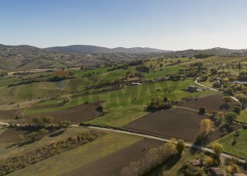 Vista delle montagne - Terreno agricolo sasso domo, Serra San Quirico - foto 18