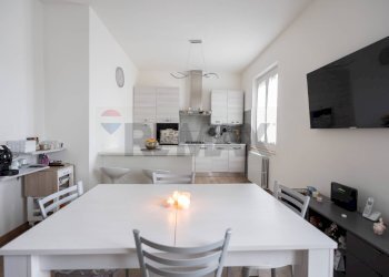 Sala da pranzo - Apartment Via Giovanni XXIII
10, Maiolati Spontini - photo 2