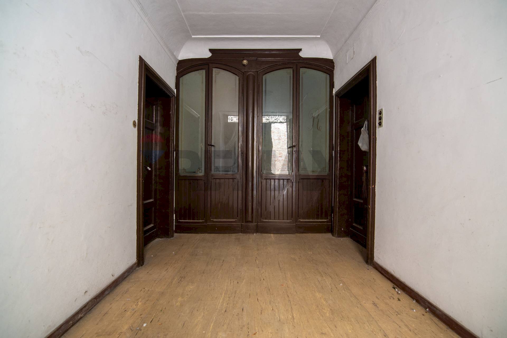 Hall / corridoio - Casa indipendente Piazza della Repubblica
 
6, Jesi - foto 2