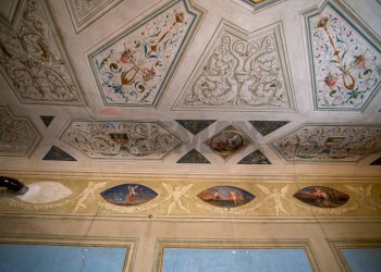 Dettagli - Casa indipendente Piazza della Repubblica
 
6, Jesi - foto 11