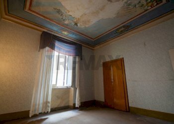 Stanza vuota - Casa indipendente Piazza della Repubblica
 
6, Jesi - foto 17