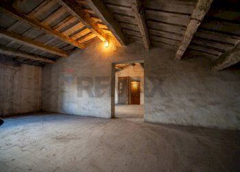 Stanza vuota - Casa indipendente Piazza della Repubblica
 
6, Jesi - foto 21