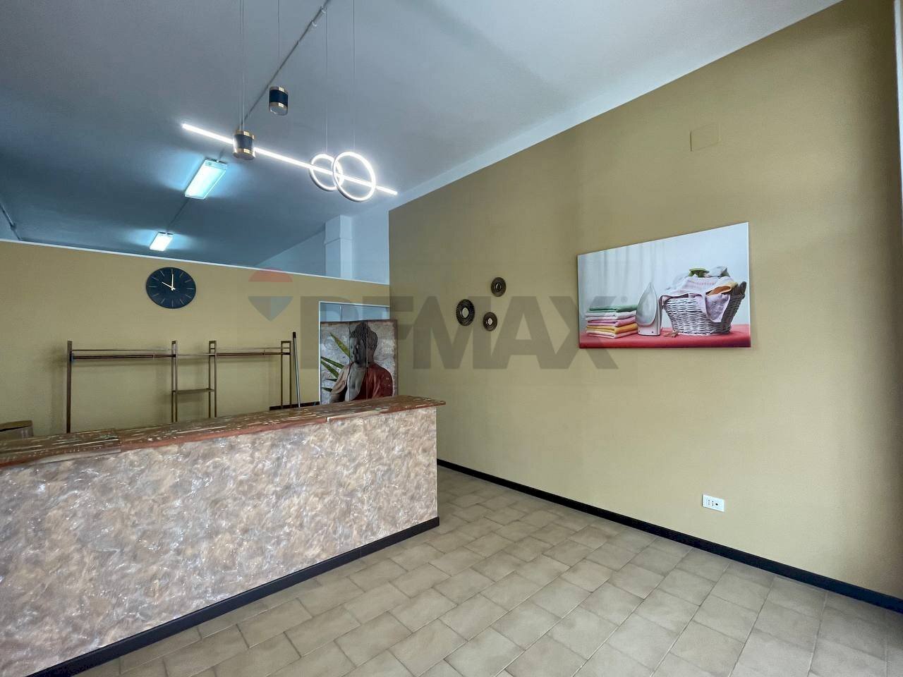 Ricezione / Lobby - Commercial Premises Jesi - photo 1
