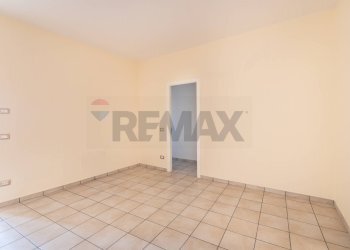 Stanza vuota - Trilocale Via Roma
 
6, Cupramontana - foto 5