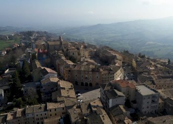 Edificio all\'aperto - Trilocale Via Roma
 
6, Cupramontana - foto 16