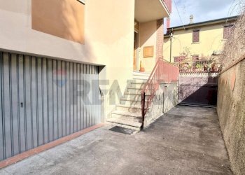 Scale - Casa semi indipendente Via Elio Vittorini
 
15, Montelupo Fiorentino - foto 3