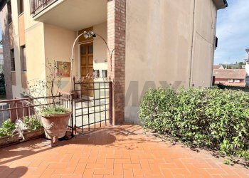 Terrazza - Casa semi indipendente Via Elio Vittorini
 
15, Montelupo Fiorentino - foto 7