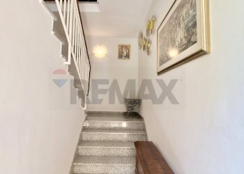 Scale - Casa semi indipendente Via Elio Vittorini
 
15, Montelupo Fiorentino - foto 14