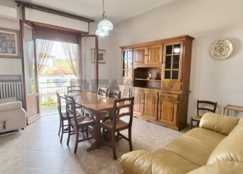 Sala da pranzo - Casa semi indipendente Via Elio Vittorini
 
15, Montelupo Fiorentino - foto 20