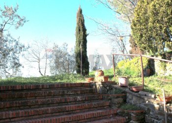 Giardino - Casa semi indipendente Via Carmignanese
 
401, Vinci - foto 6