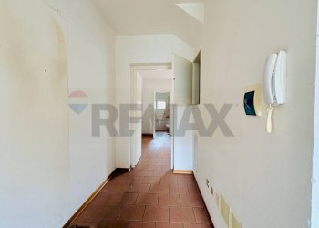 Hall / corridoio - Casa semi indipendente VIA ROMA
 
28, Tredozio - foto 22