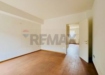 Stanza vuota - Casa semi indipendente VIA ROMA
 
28, Tredozio - foto 25