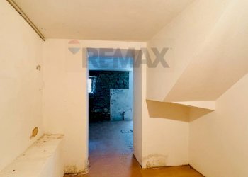 Stanza vuota - Casa semi indipendente VIA ROMA
 
28, Tredozio - foto 37