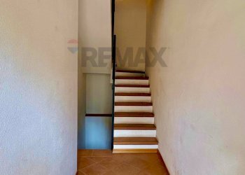 Scale - Bilocale VIA ROMA
 
28, Tredozio - foto 12