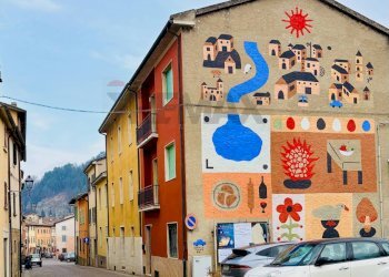 Edificio all\'aperto - Bilocale VIA ROMA
 
28, Tredozio - foto 1