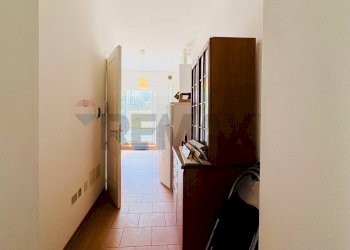 Hall / corridoio - Bilocale VIA ROMA
 
28, Tredozio - foto 9