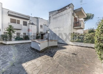 Edificio - Villa Via Appia Pignatelli
 
360, Roma - foto 44