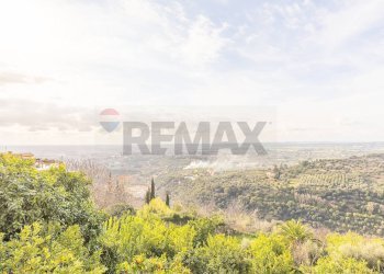 Vista delle montagne - Quadrilocale piazza Domenico Tani
 
11, Tivoli - foto 6