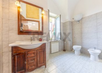 Bagno - Quadrilocale piazza Domenico Tani
 
11, Tivoli - foto 22