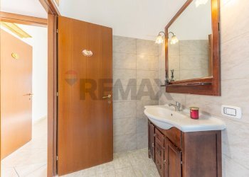 Bagno - Quadrilocale piazza Domenico Tani
 
11, Tivoli - foto 24