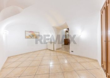 Stanza vuota - Quadrilocale piazza Domenico Tani
 
11, Tivoli - foto 38