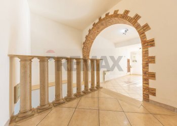 Scale - Quadrilocale piazza Domenico Tani
 
11, Tivoli - foto 45