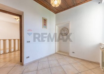 Stanza vuota - Quadrilocale piazza Domenico Tani
 
11, Tivoli - foto 46