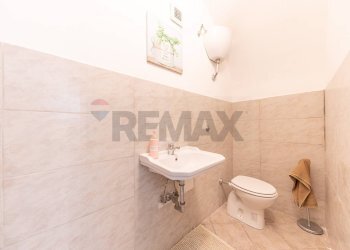 Bagno - Quadrilocale piazza Domenico Tani
 
11, Tivoli - foto 52