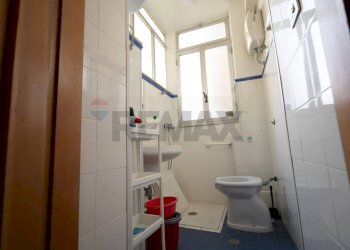 Bagno - Four-room apartment VIA ARGINE DESTRO CALOPINACE
 
36, Reggio di Calabria - photo 20