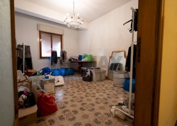 Camera / camera da letto - Four-room apartment VIA ARGINE DESTRO CALOPINACE
 
36, Reggio di Calabria - photo 30