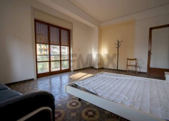 Camera / camera da letto - Four-room apartment VIA ARGINE DESTRO CALOPINACE
 
36, Reggio di Calabria - photo 35