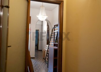 Hall / corridoio - Four-room apartment VIA ARGINE DESTRO CALOPINACE
 
36, Reggio di Calabria - photo 44