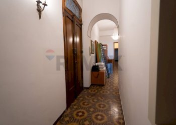Hall / corridoio - Four-room apartment VIA ARGINE DESTRO CALOPINACE
 
36, Reggio di Calabria - photo 46