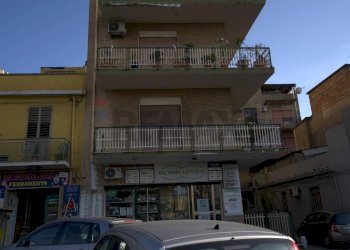 Edificio all\'aperto - Four-room apartment VIA ARGINE DESTRO CALOPINACE
 
36, Reggio di Calabria - photo 54