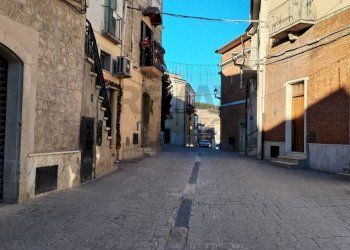 Edificio all\'aperto - Quadrilocale CORSO UMBERTO PRIMO
 
45, Deliceto - foto 62