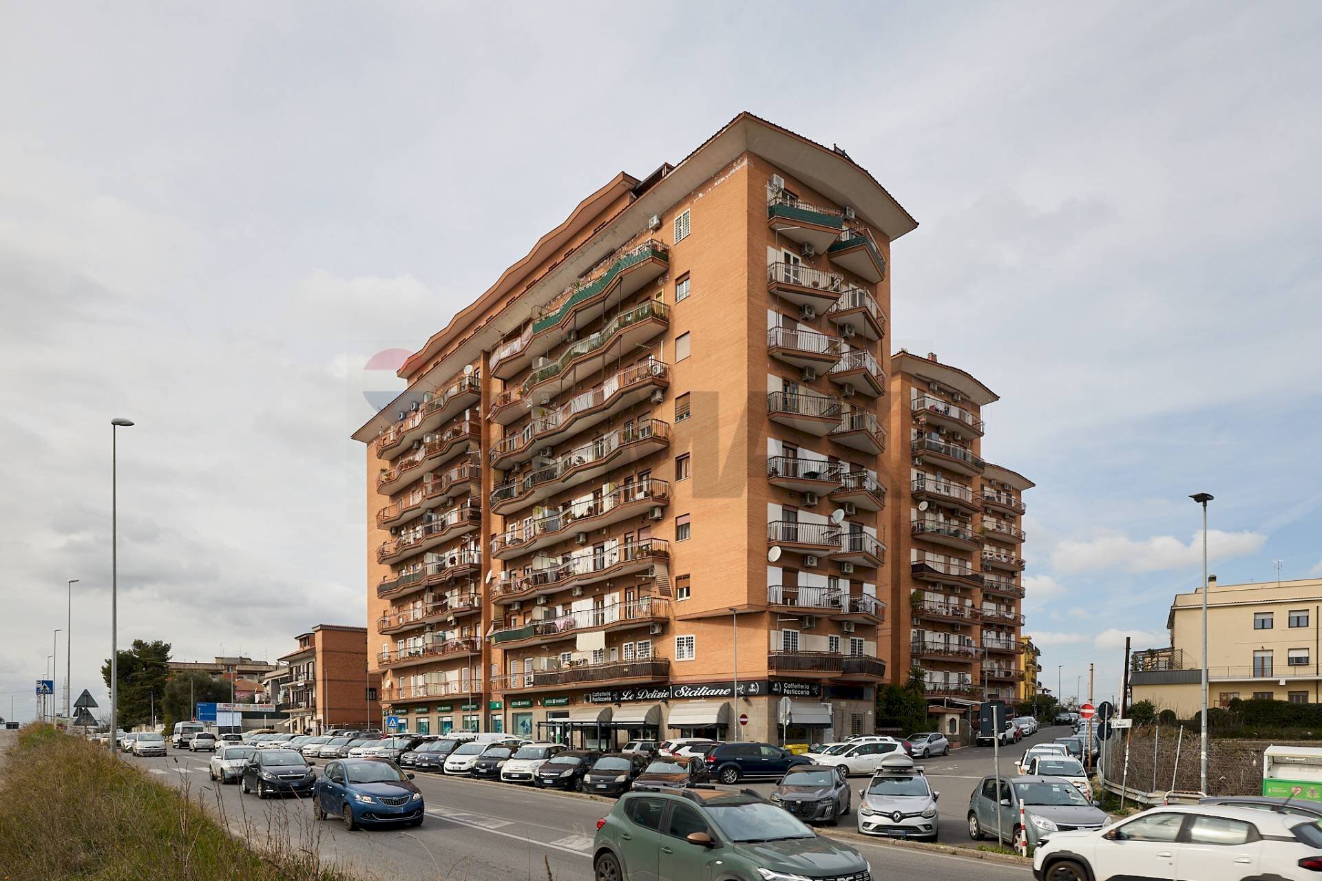 Edificio all\'aperto - Bilocale VIA GIOVANNI PASCOLI
 
1, Guidonia Montecelio - foto 3