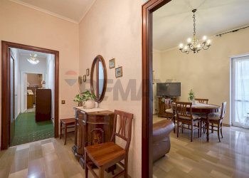 Sala da pranzo - Bilocale VIA GIOVANNI PASCOLI
 
1, Guidonia Montecelio - foto 4