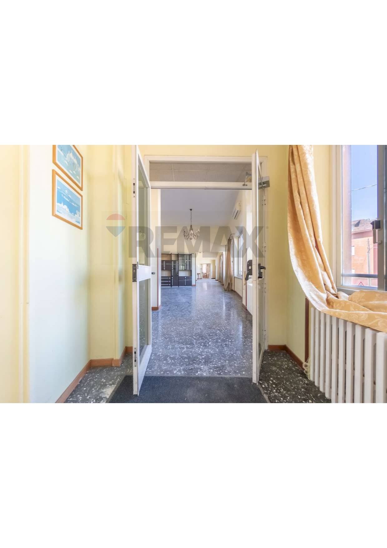 Hall / corridoio - Hotel via Guglielmo Oberdan
94, Monte Compatri - foto 3