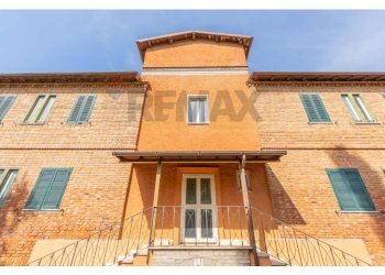 Edificio all\'aperto - Hotel via Guglielmo Oberdan
94, Monte Compatri - foto 8