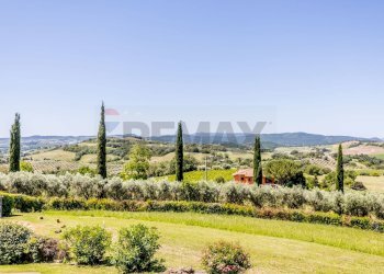Vista delle montagne - Villa Via Quercialta
 
31, Manciano - foto 39