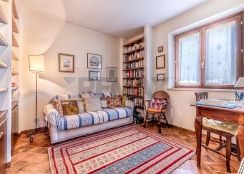 Soggiorno - Villa Via Quercialta
 
31, Manciano - foto 45