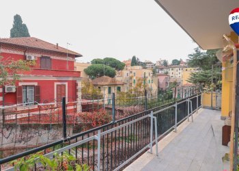 Balcone - Four-room apartment Via Antelao
 
9, Roma - photo 13