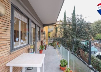 Balcone - Four-room apartment Via Antelao
 
9, Roma - photo 15