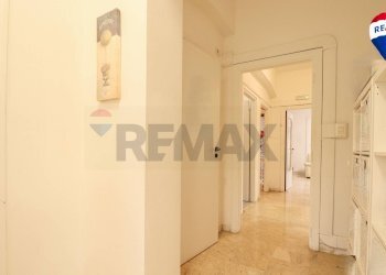 Hall / corridoio - Four-room apartment Via Antelao
 
9, Roma - photo 37