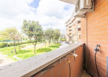 Balcone - Trilocale Via Nomentum
 
37, Roma - foto 10