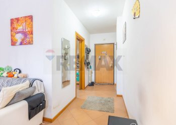 Hall / corridoio - Trilocale Via Nomentum
 
37, Roma - foto 14