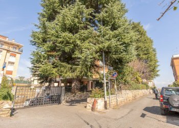 Edificio all\'aperto - Appartamento Via Bagnoregio
 
3, Roma - foto 53