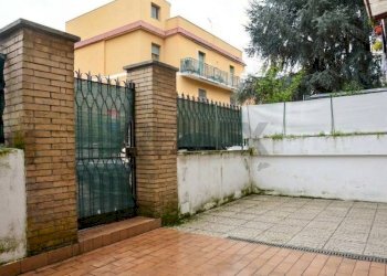 Giardino - Trilocale Via Raffaele De Ferrari
60, Roma - foto 3