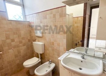 Bagno - Trilocale Via Raffaele De Ferrari
60, Roma - foto 12